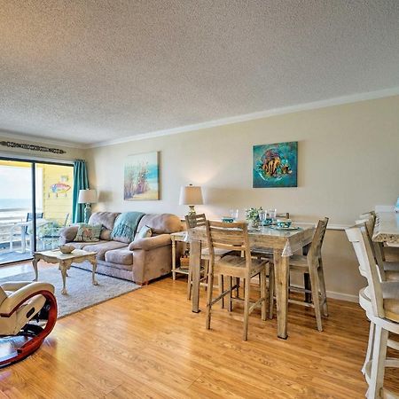 カロライナビーチBreezy Beach Retreat With 180-Degree Ocean Views!アパートメント エクステリア 写真